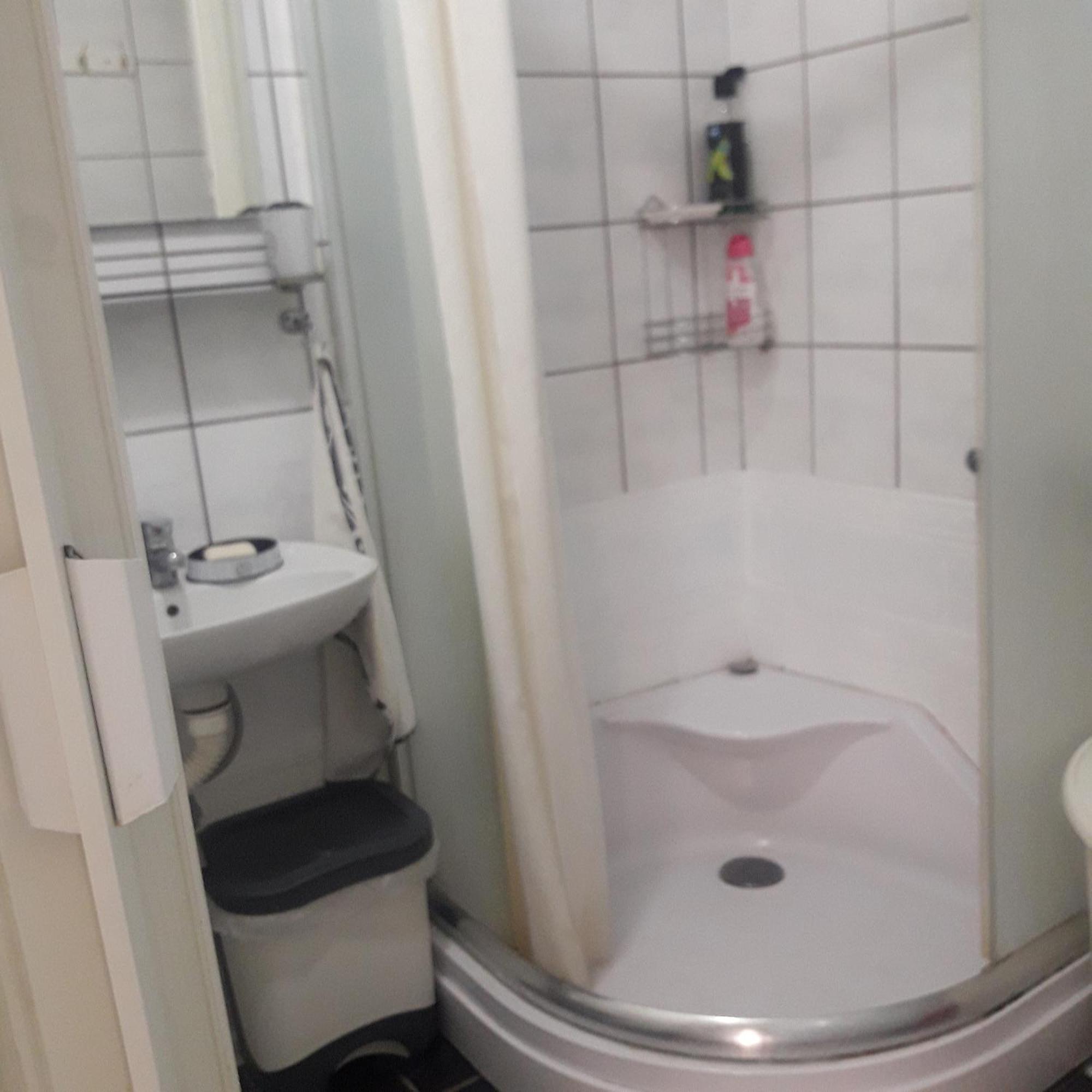 Apartmani Ni Buitenkant foto